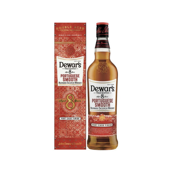 Picture of Dewars 8 Year Old Portuguese Smooth Blended Scotch Whisky 750mL